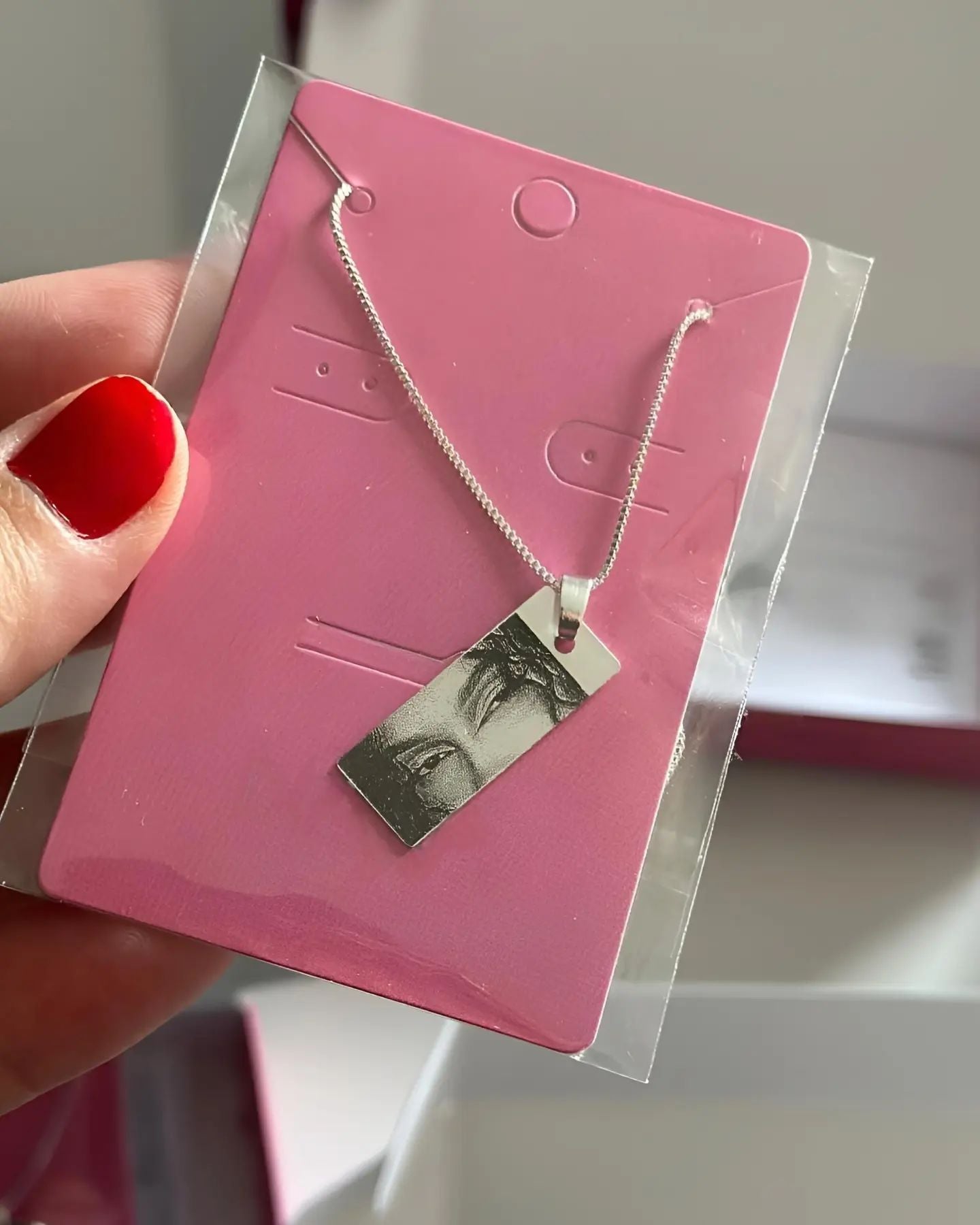 Customized Eye's Pendent