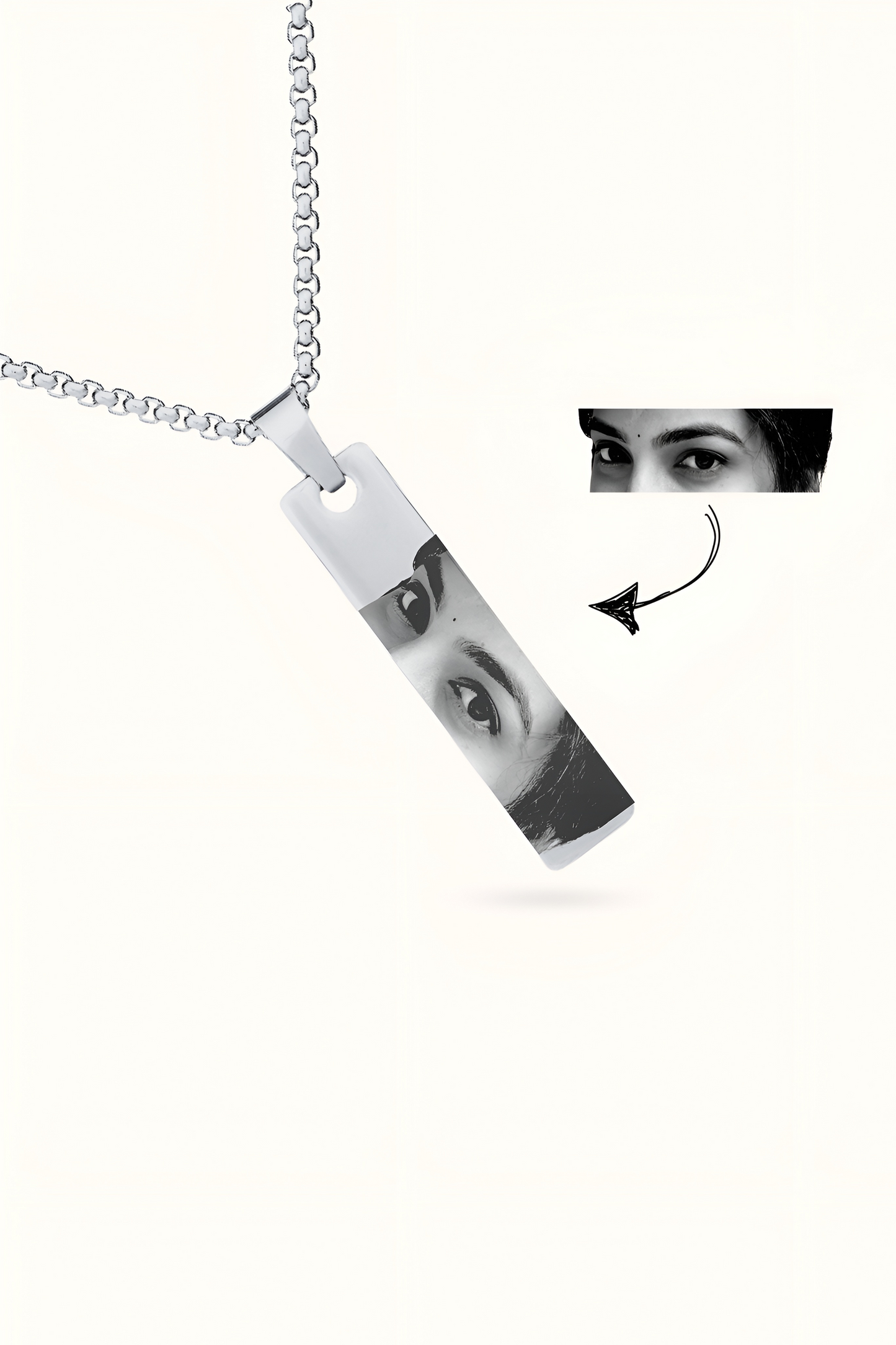 Customize eye pendant With back name