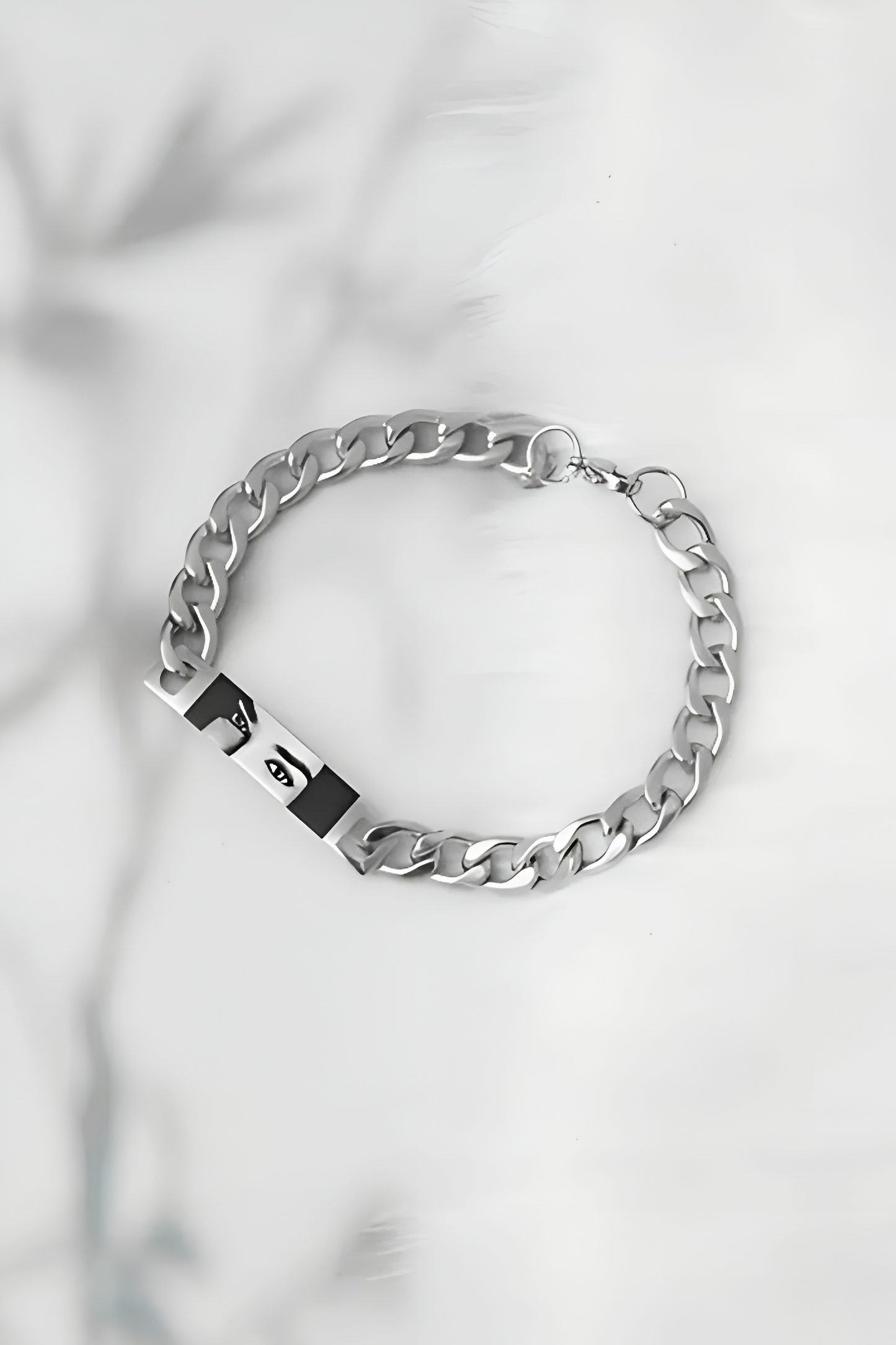 Custom Eye Bracelet – Personalized Photo Jewelry